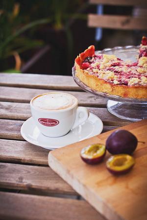 Yummy Plum Crumble Tart Recipe | Rustle Up