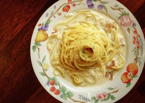 Traditional Spaghetti Carbonara Recipe | Rustle Up