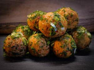 Traditional Bulgur Köftesi Balls Recipe | Rustle Up