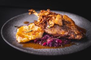 Roasted Goose with Red Cabbage Sauerkraut & Creamy Mash Recipe | Rustle Up