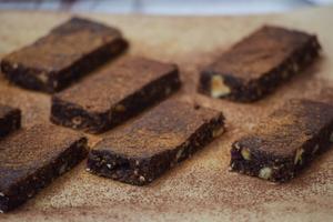 Homemade Dark Chocolate & Hazelnut Protein Bars Recipe | Rustle Up