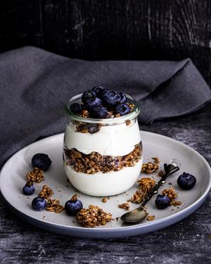 Mixed Yogurt Blueberry Breakfast Pot Recipe | Rustle Up