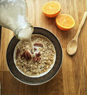 Vegan Porridge with Orange & Walnuts Recipe | Rustle Up