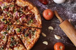 Texas Barbecue Pizza Recipe | Rustle Up