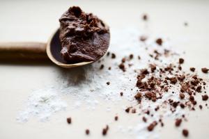 Heavenly Homemade Hazelnut Chocolate Spread Recipe | Rustle Up