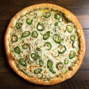 Spicy Garlic, Cheese & Jalapeño Pizza Recipe | Rustle Up